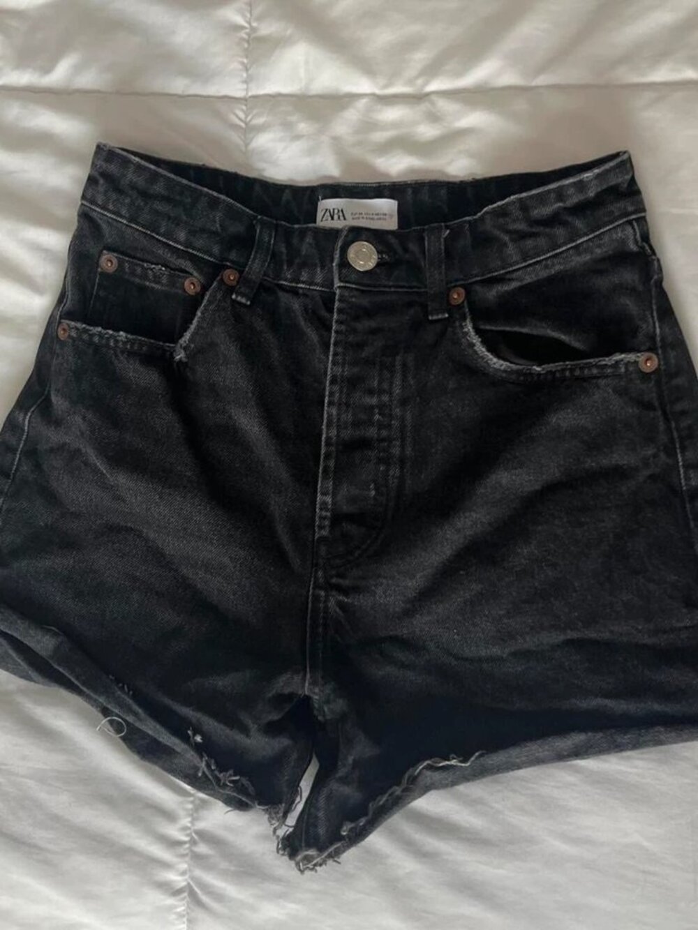 Women's Black High-Waisted Frayed Denim Shorts Size S
